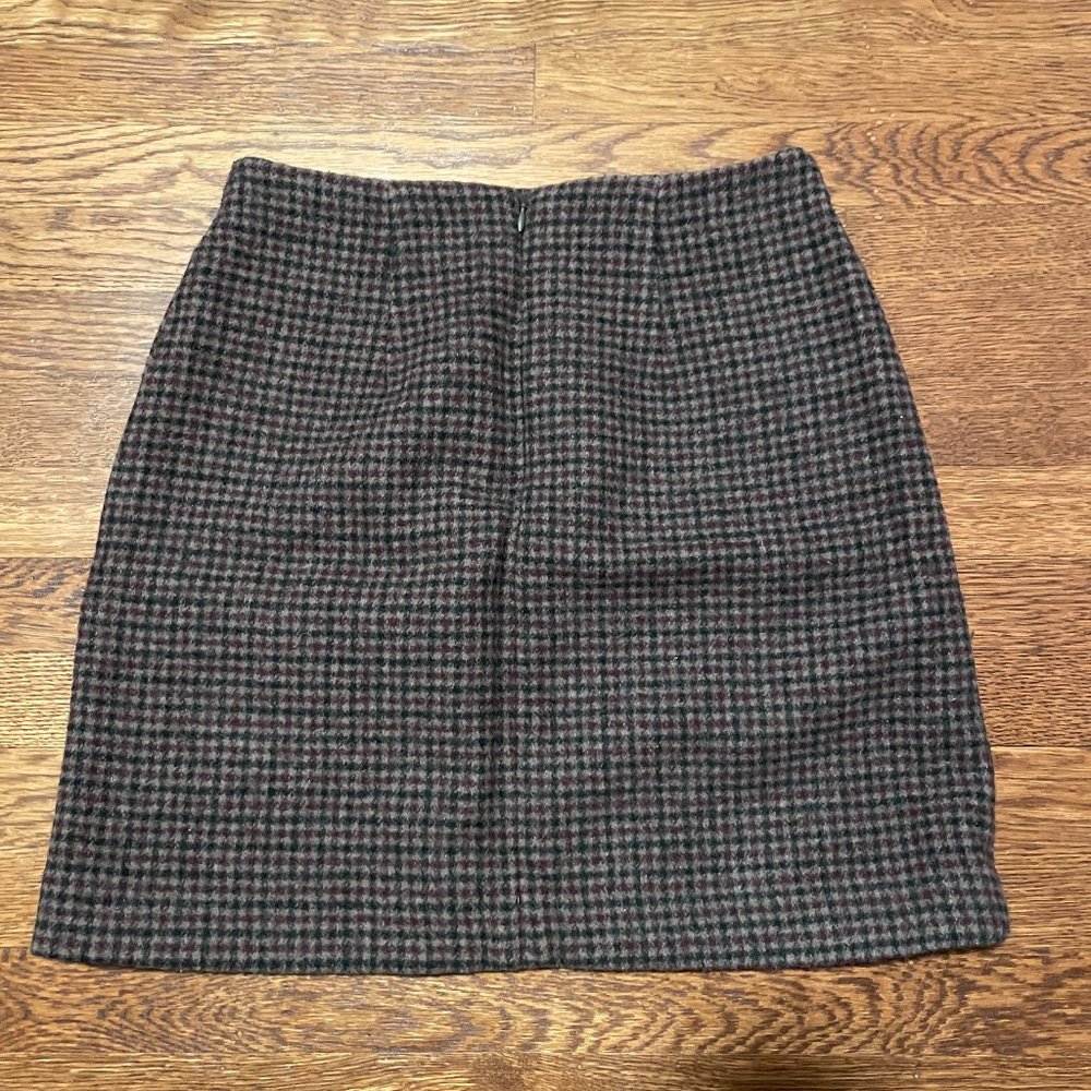 Uniqlo mini skirt, plaid, size 0